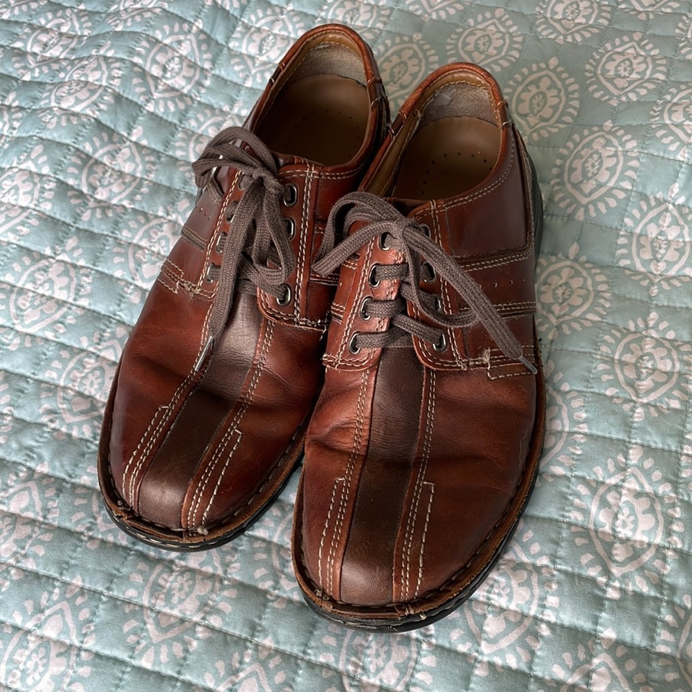 Clarks Brown Leather Dress Shoes
